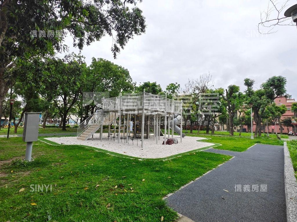 公園旁｜香堤３房＋停車位房屋室內格局與周邊環境