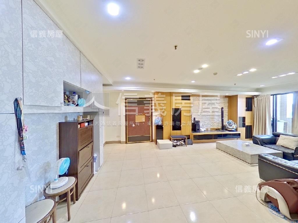 恆上凱悅高樓景觀三房平車房屋室內格局與周邊環境