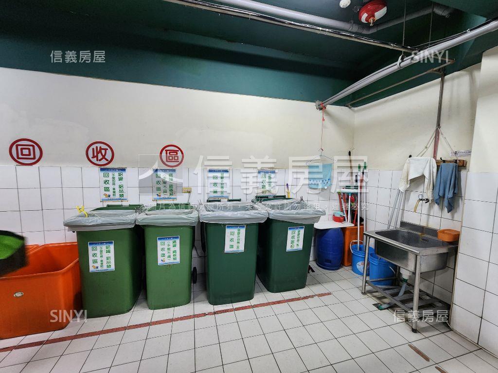 天空高樓景觀四房車位房屋室內格局與周邊環境