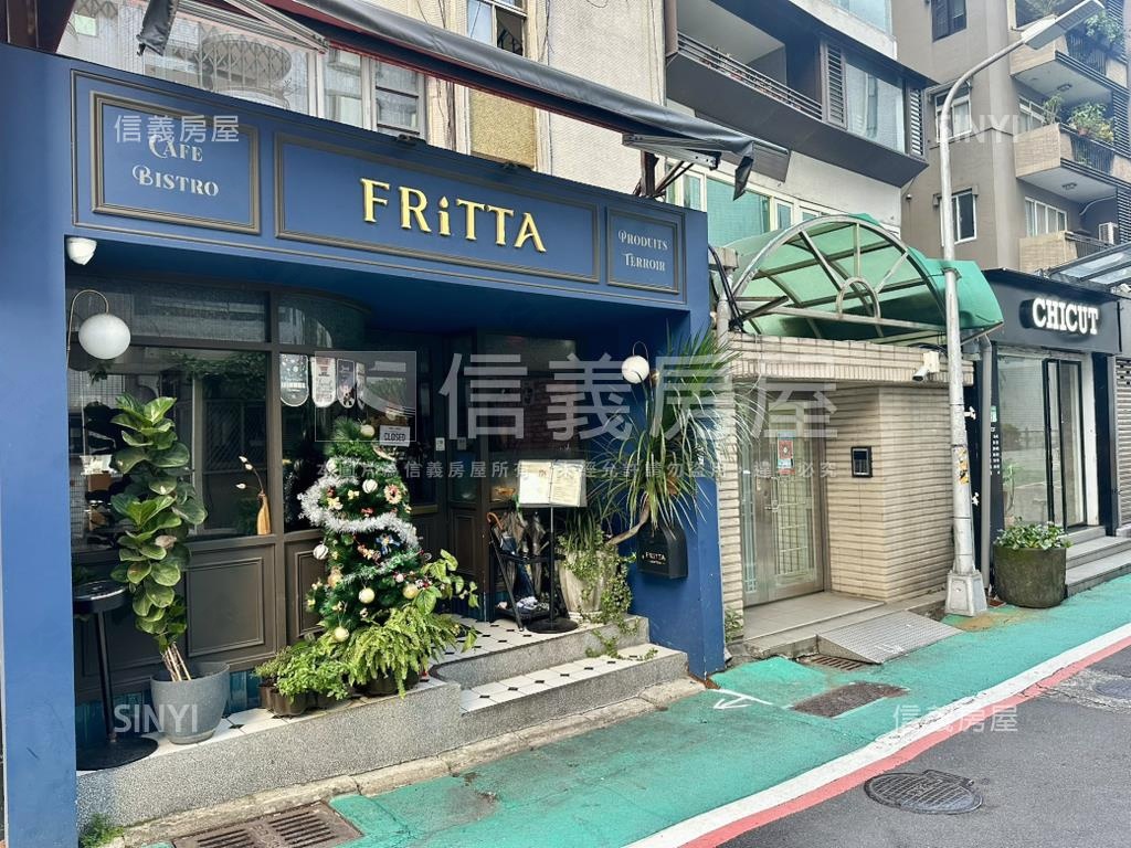 東區大面寬多功能店面房屋室內格局與周邊環境