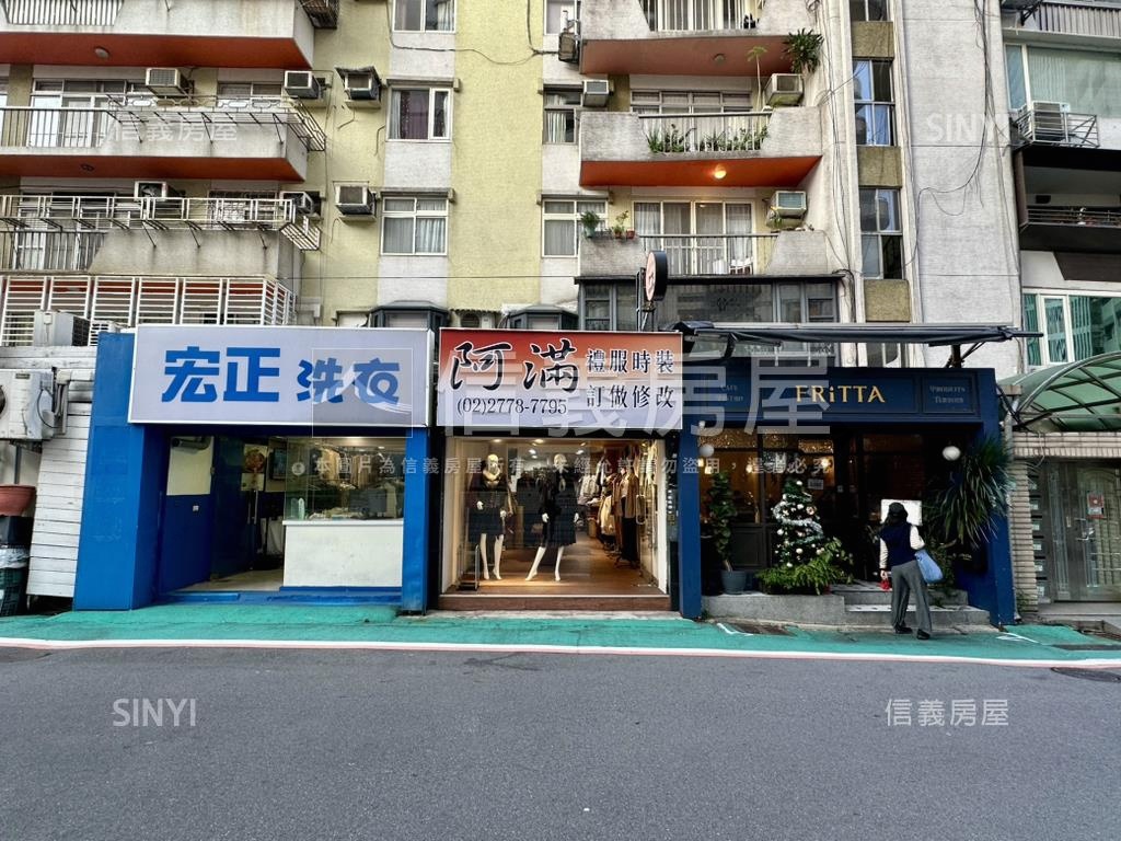 東區大面寬多功能店面房屋室內格局與周邊環境