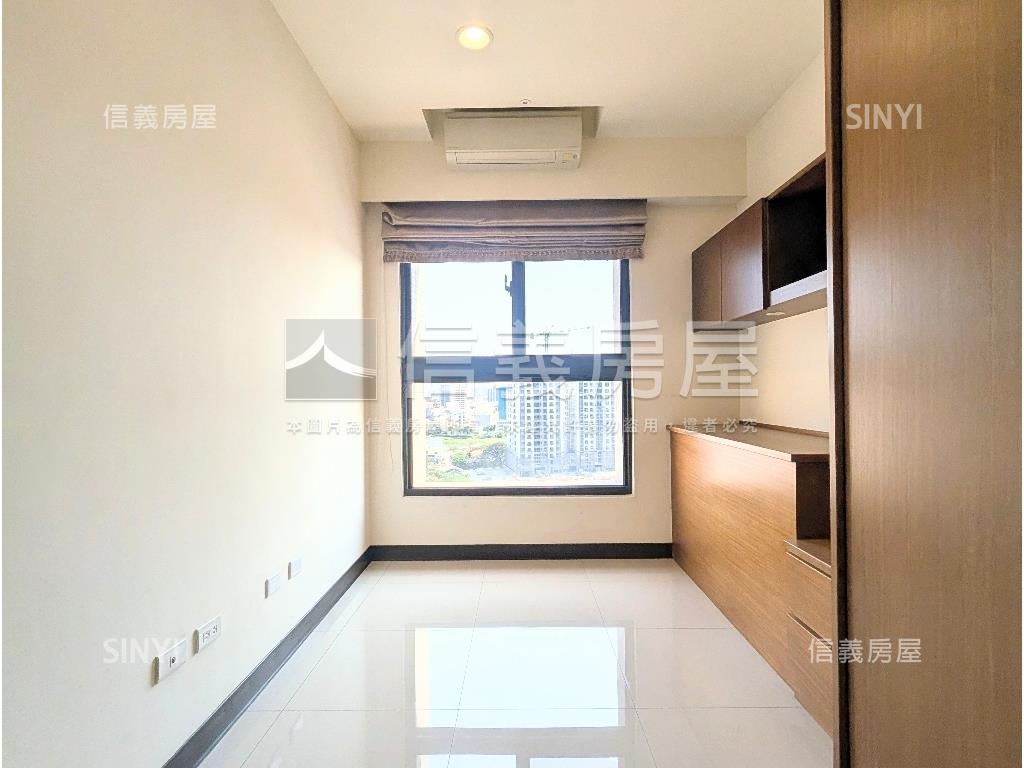 劍橋樹海景邊間三房平車房屋室內格局與周邊環境