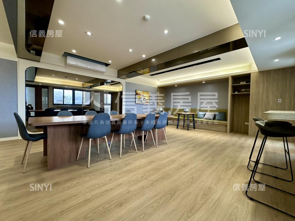 專任台北京城高樓兩房車位房屋室內格局與周邊環境