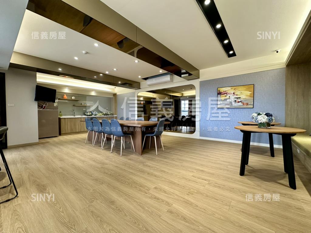 專任台北京城高樓兩房車位房屋室內格局與周邊環境