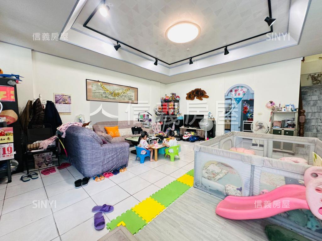 近東橋大面寬邊間採光車墅房屋室內格局與周邊環境