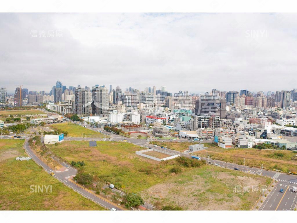 未來足球場單元四方正角地房屋室內格局與周邊環境