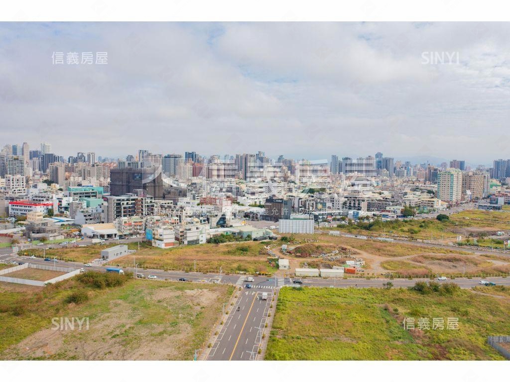 未來足球場單元四方正角地房屋室內格局與周邊環境