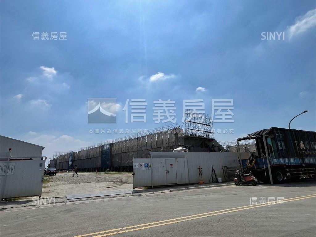 未來足球場單元四方正角地房屋室內格局與周邊環境