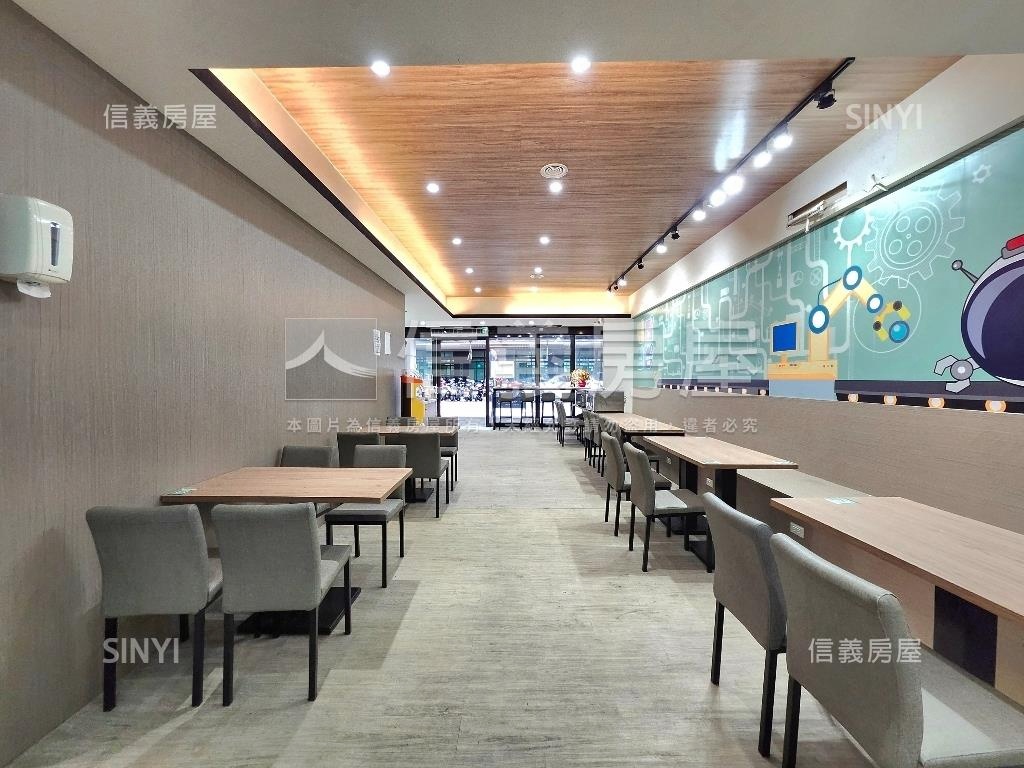 鶯歌大面寬店面房屋室內格局與周邊環境