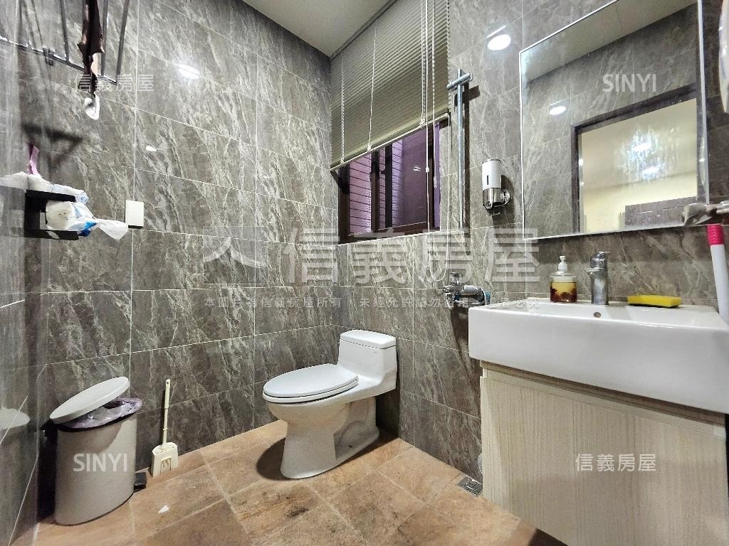 鶯歌大面寬店面房屋室內格局與周邊環境