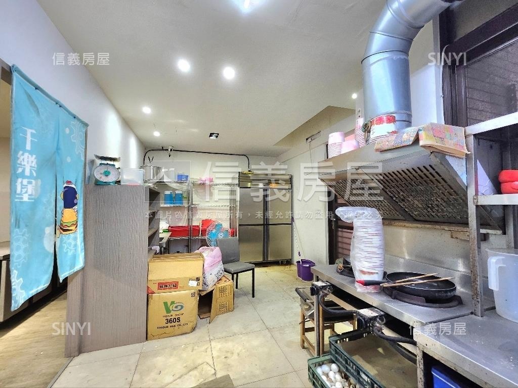 鶯歌大面寬店面房屋室內格局與周邊環境