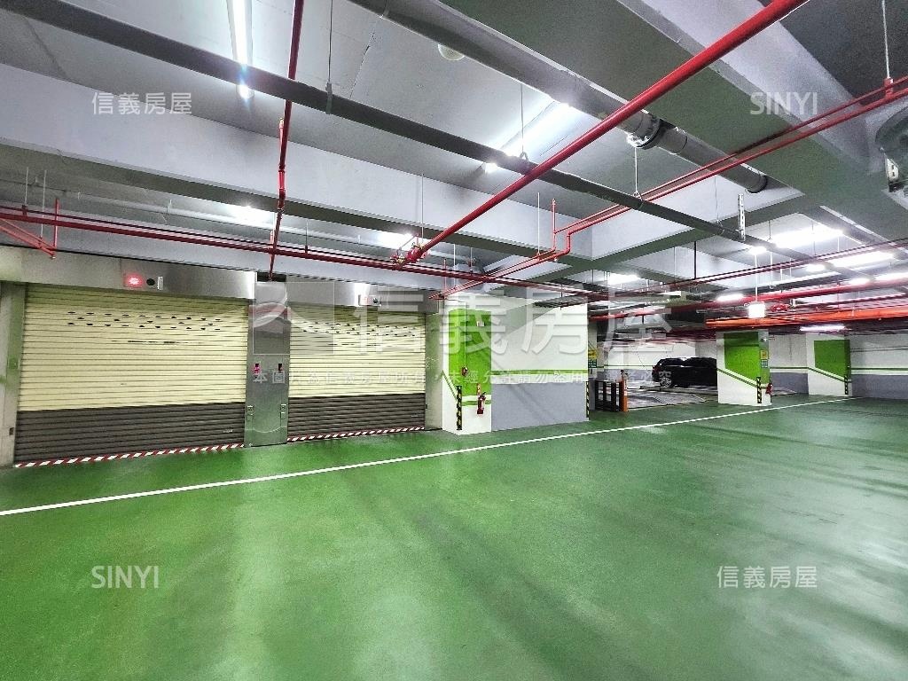 鶯歌大面寬店面房屋室內格局與周邊環境