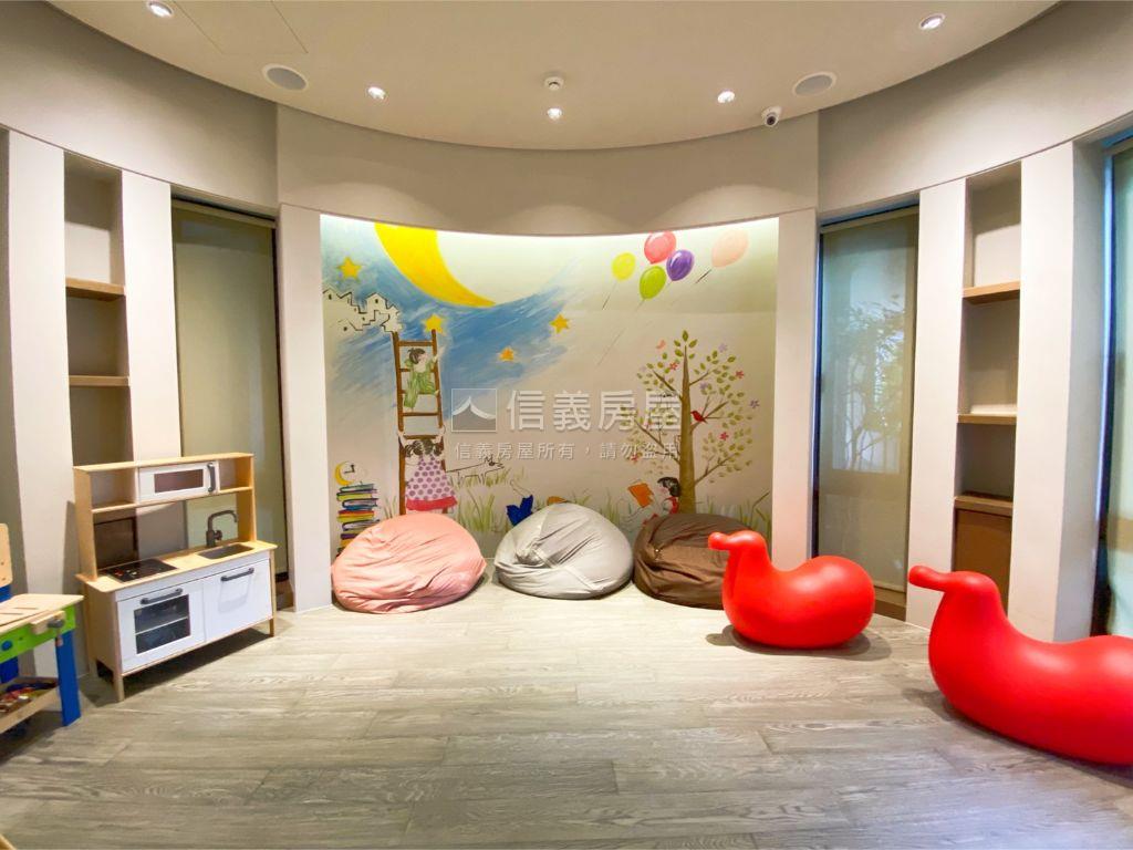龍寶悅臻邸房屋室內格局與周邊環境