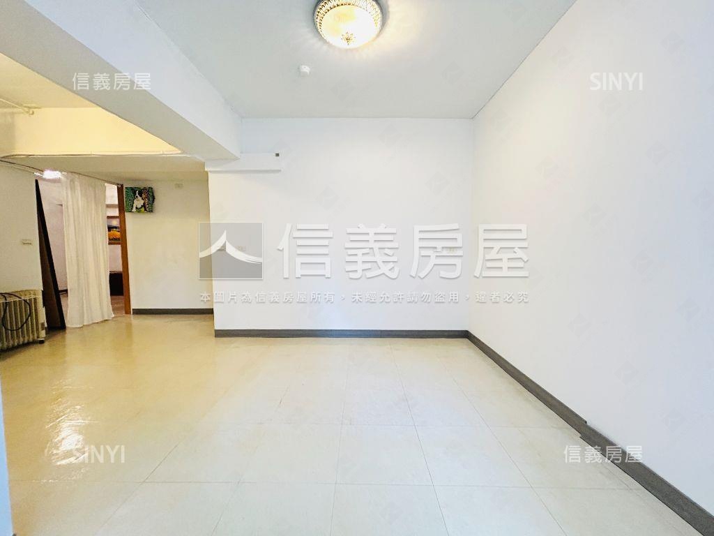 仁愛北歐有臥房書房小宅房屋室內格局與周邊環境