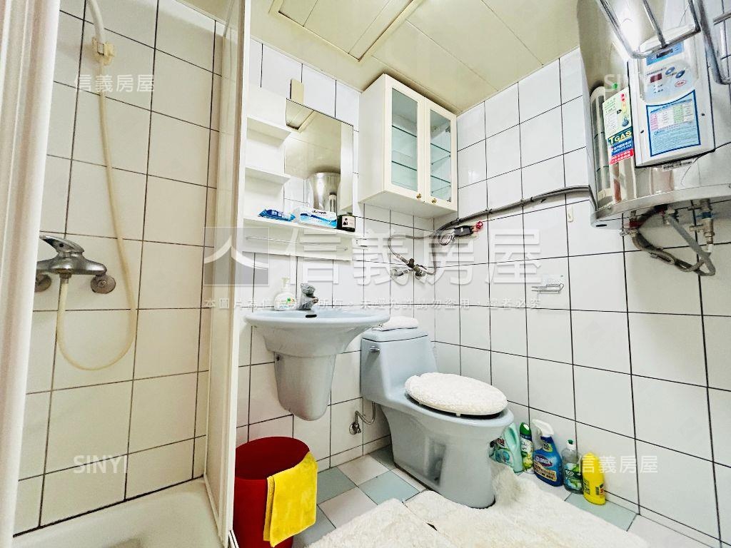 仁愛北歐有臥房書房小宅房屋室內格局與周邊環境