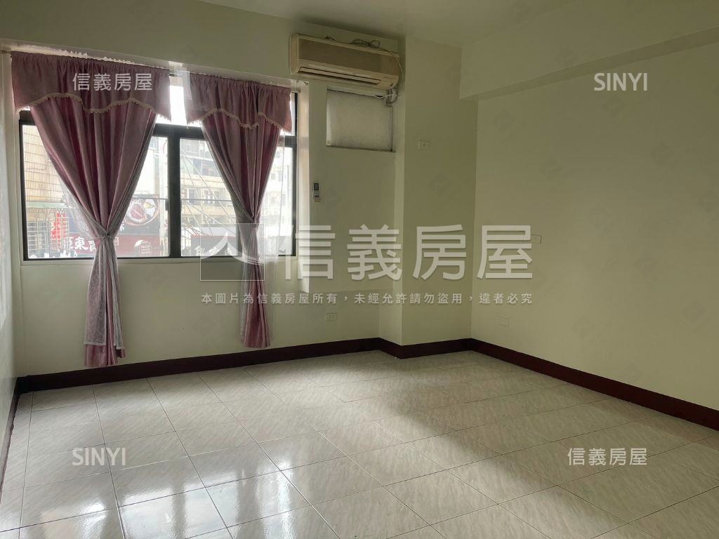 小港市區熱鬧金住店房屋室內格局與周邊環境