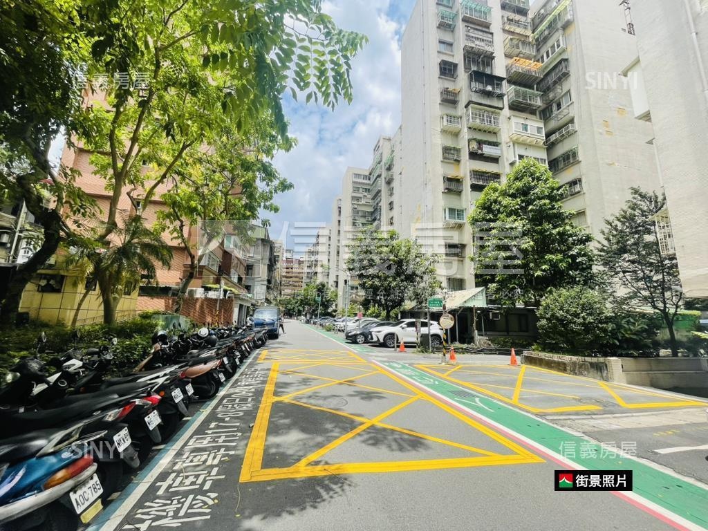 忠駝高樓邊間２房房屋室內格局與周邊環境