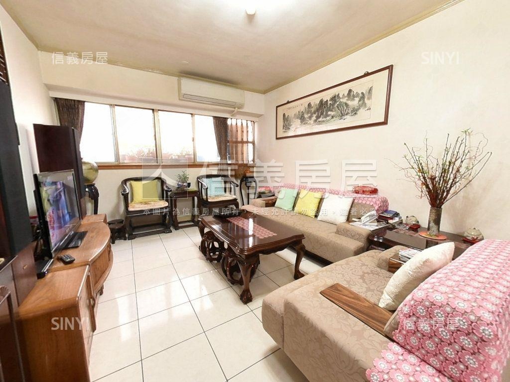 亞東通訊園區三房車位房屋室內格局與周邊環境