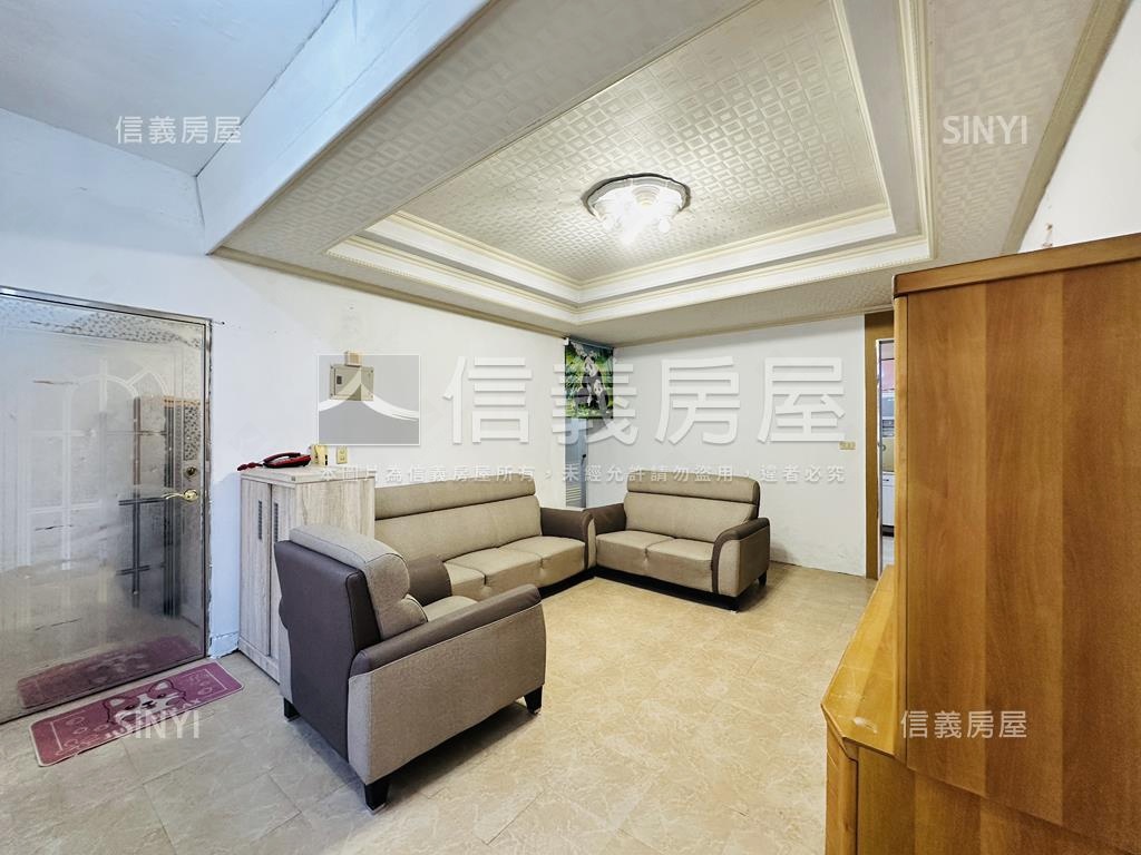 新和商圈採光好方正三房房屋室內格局與周邊環境