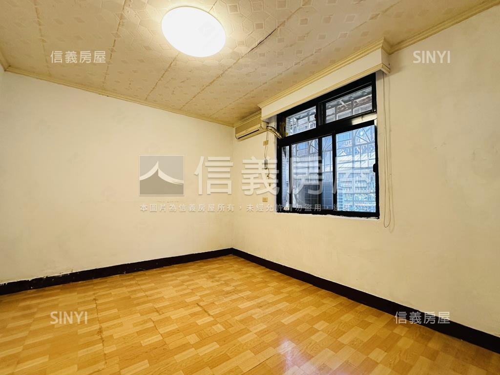 新和商圈採光好方正三房房屋室內格局與周邊環境