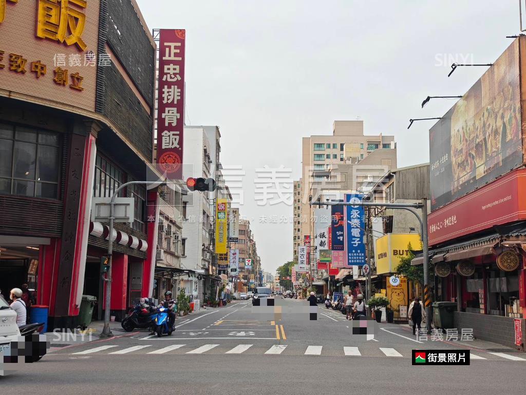 東區萬客樓三角窗店面房屋室內格局與周邊環境