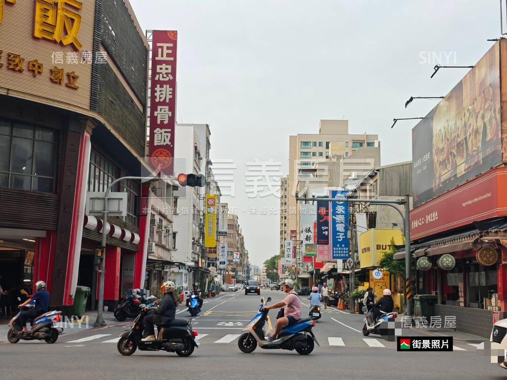 東區萬客樓三角窗店面房屋室內格局與周邊環境