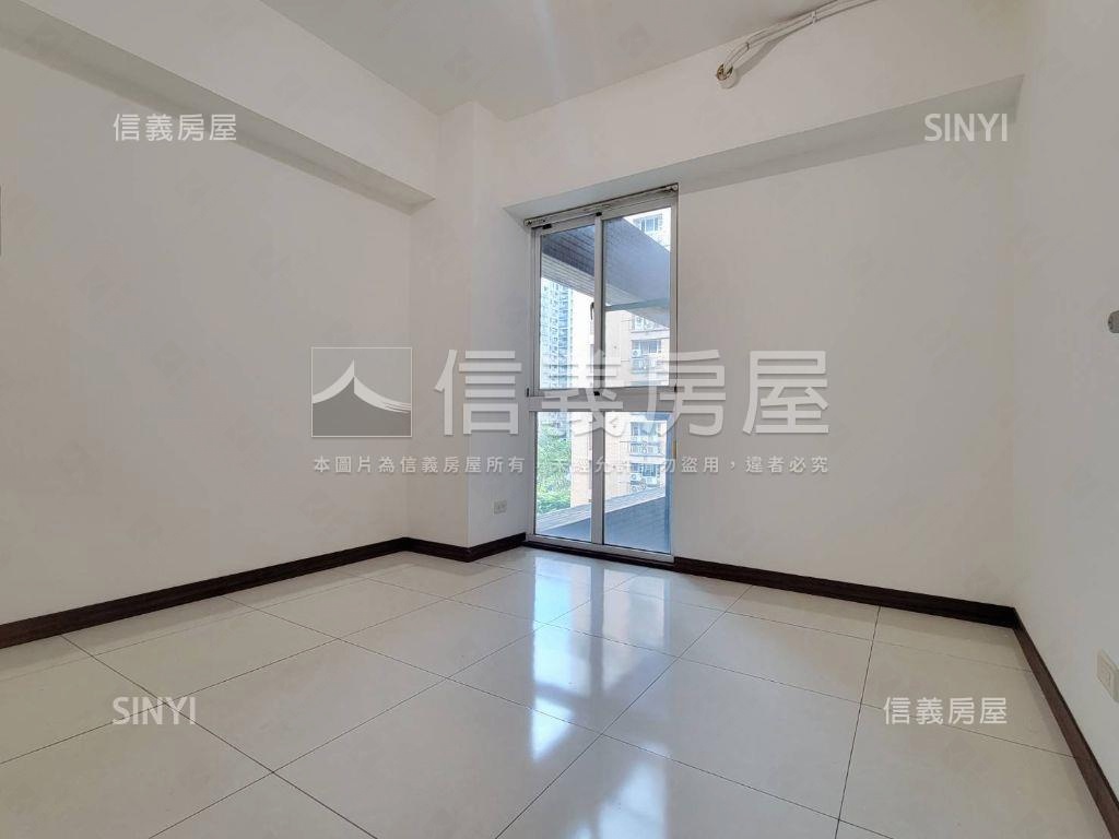 春城麗緻大美三房房屋室內格局與周邊環境