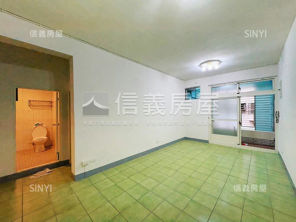 近三和國中捷運站三樓寓房屋室內格局與周邊環境