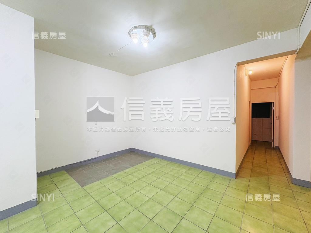 近三和國中捷運站三樓寓房屋室內格局與周邊環境