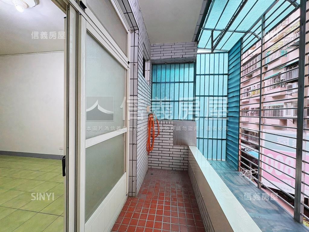 近三和國中捷運站三樓寓房屋室內格局與周邊環境