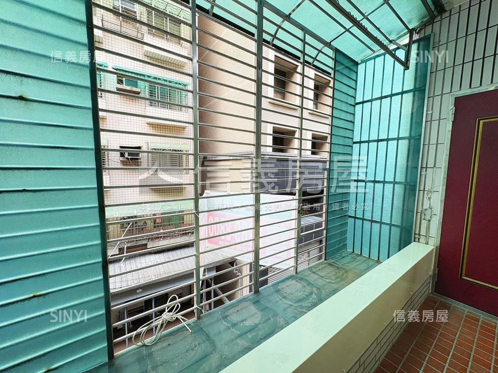 近三和國中捷運站三樓寓房屋室內格局與周邊環境