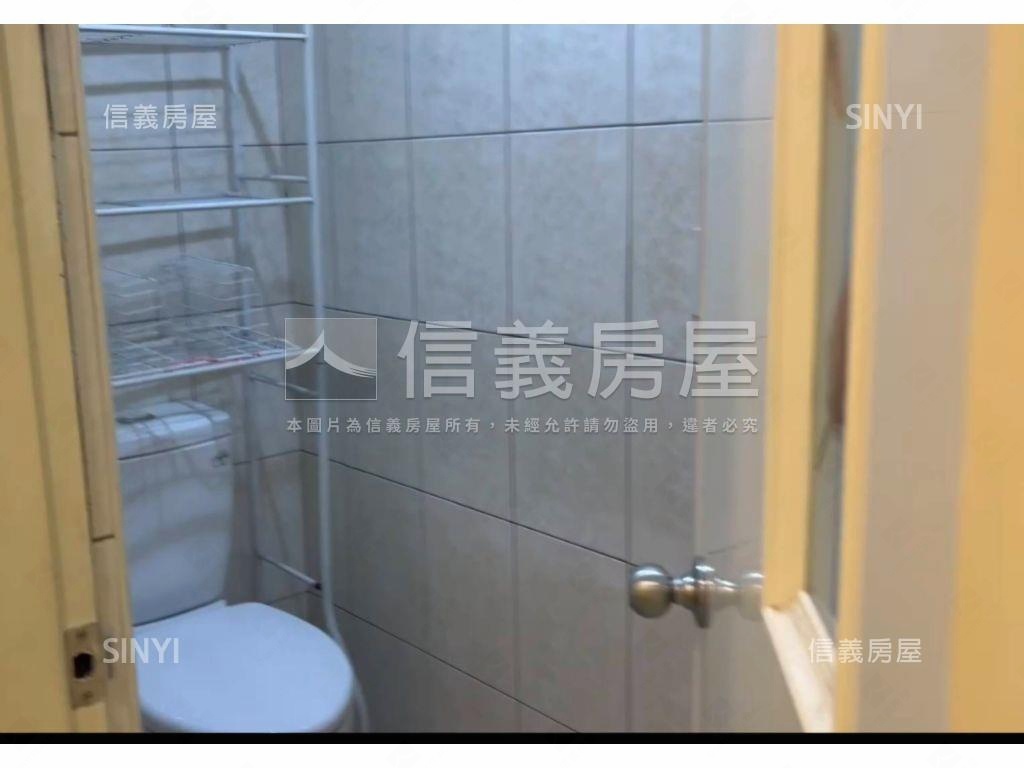 近三和國中捷運站三樓寓房屋室內格局與周邊環境