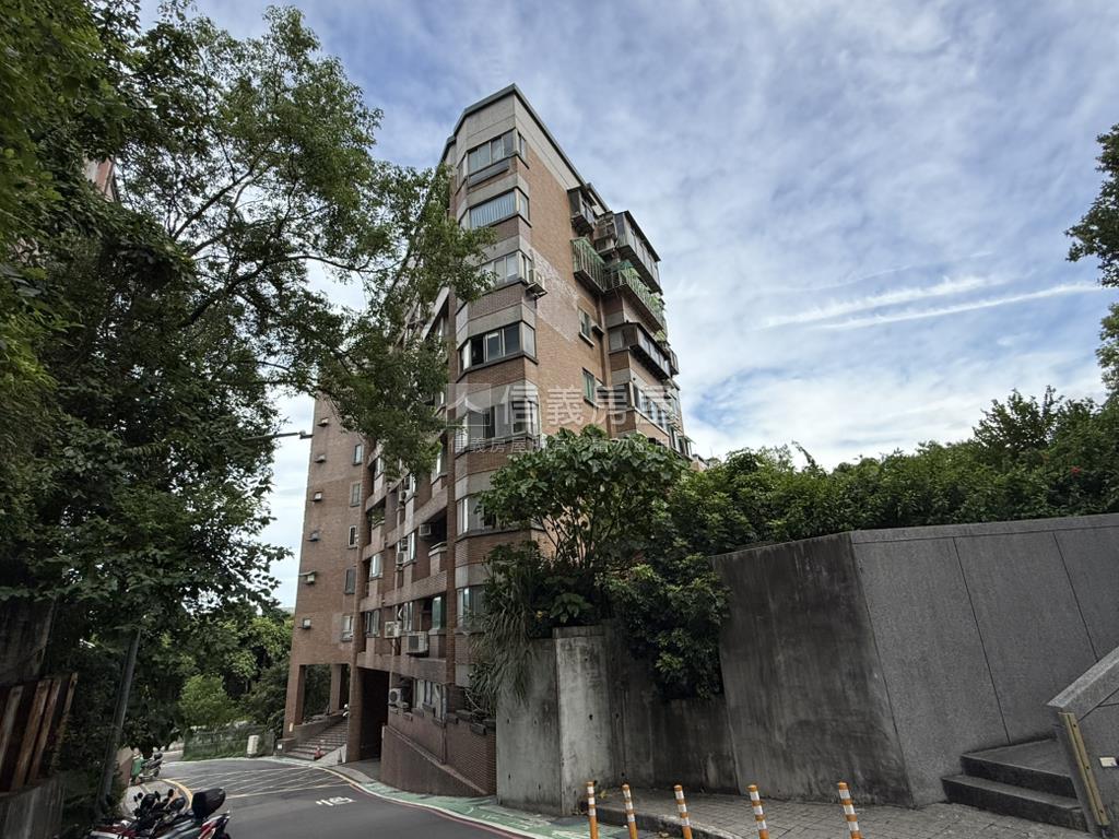 利陽藝術學院景觀２房車位房屋室內格局與周邊環境