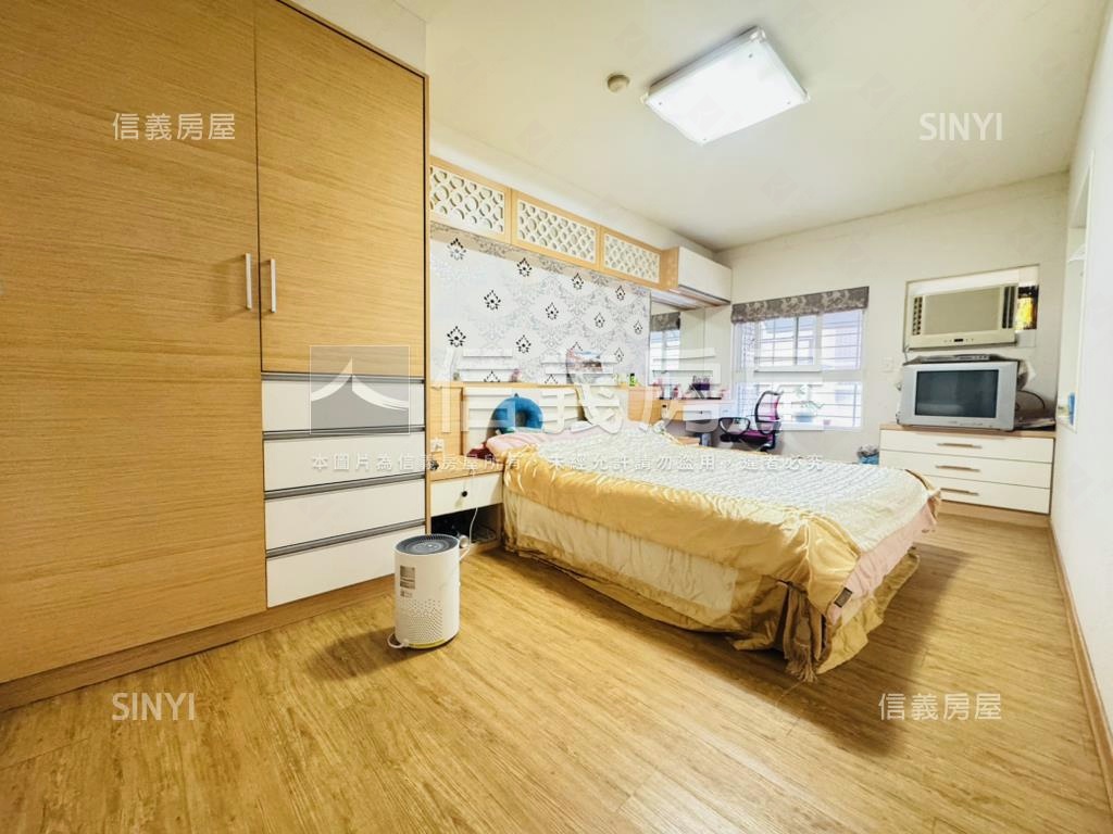 高岡屋採光溫馨美宅房屋室內格局與周邊環境