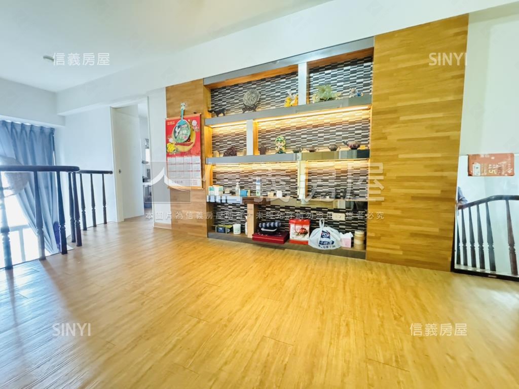 高岡屋採光溫馨美宅房屋室內格局與周邊環境