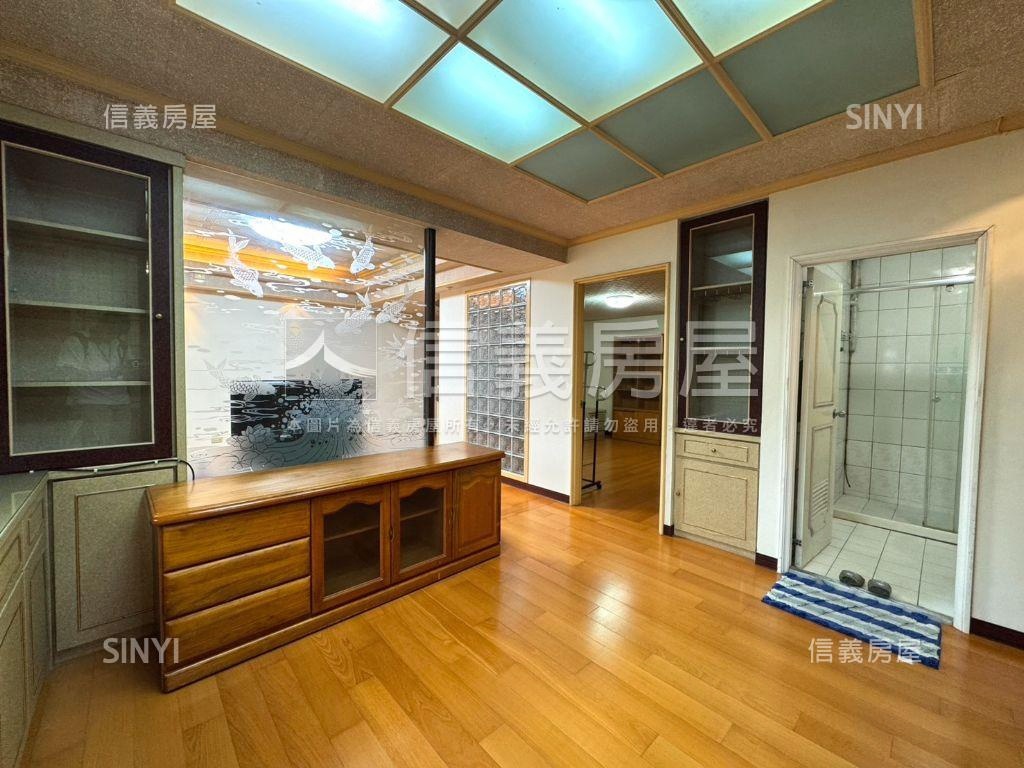 捷運總站•邊間雙衛三房房屋室內格局與周邊環境