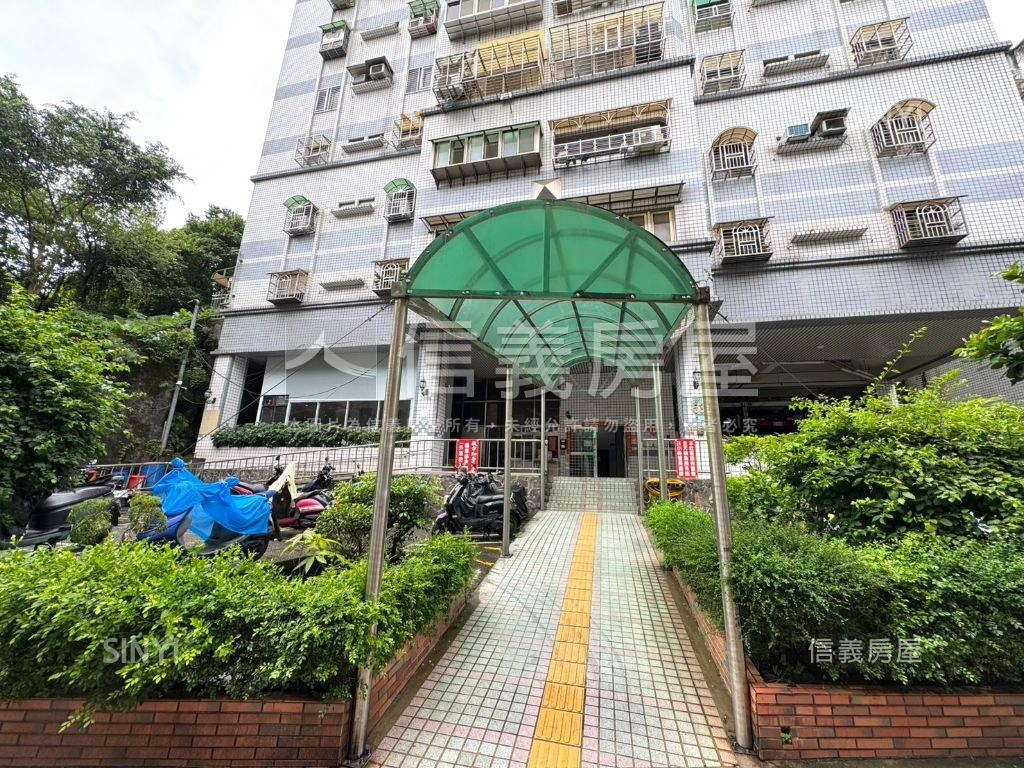 捷運總站•邊間雙衛三房房屋室內格局與周邊環境