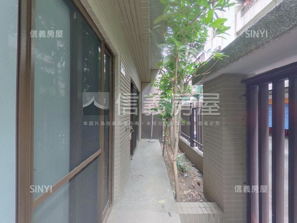 幸福捷運店面辦公１Ｆ房屋室內格局與周邊環境