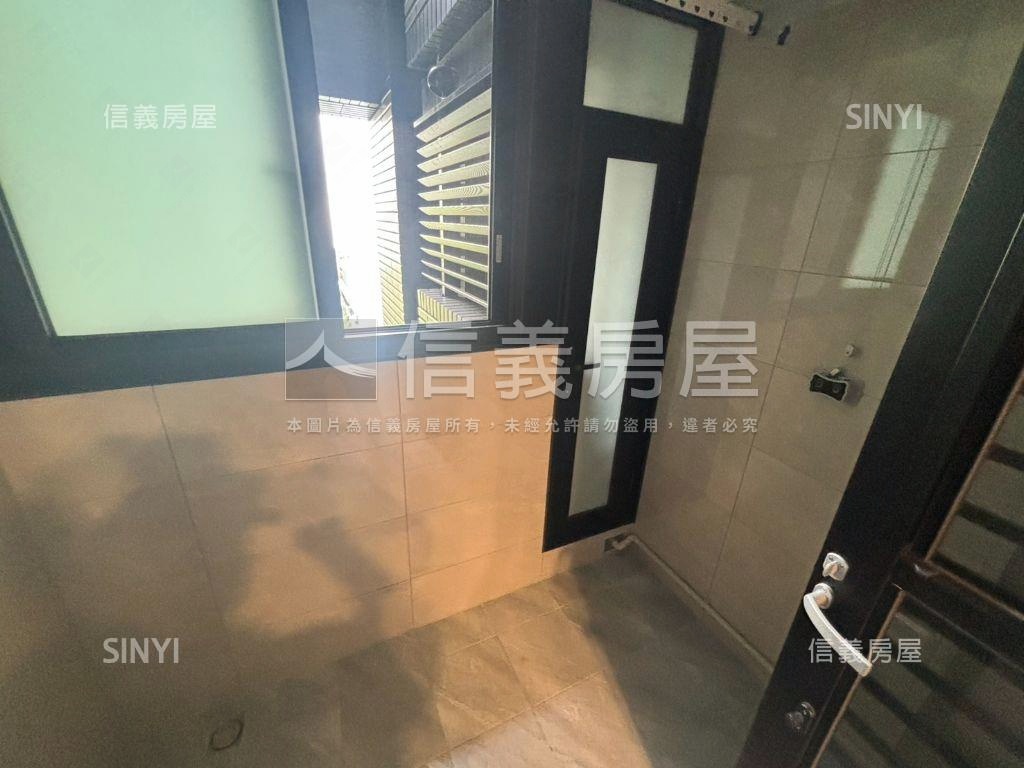 惠宇一清庭三房平車房屋室內格局與周邊環境