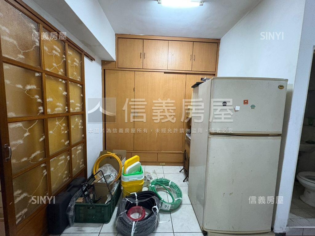 歡喜國三房平車房屋室內格局與周邊環境