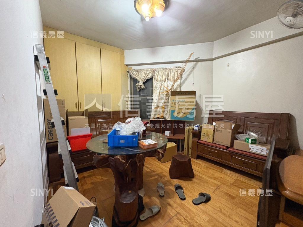 歡喜國三房平車房屋室內格局與周邊環境