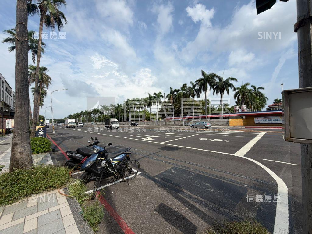 中正預校正路金透店房屋室內格局與周邊環境
