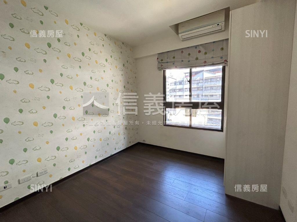 【專任】近中山醫三房平車房屋室內格局與周邊環境