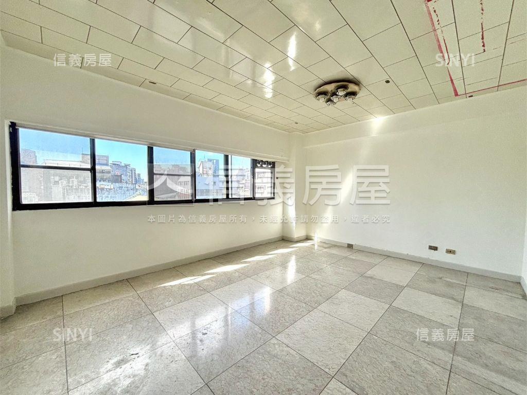 中正國中★首選電梯三房房屋室內格局與周邊環境