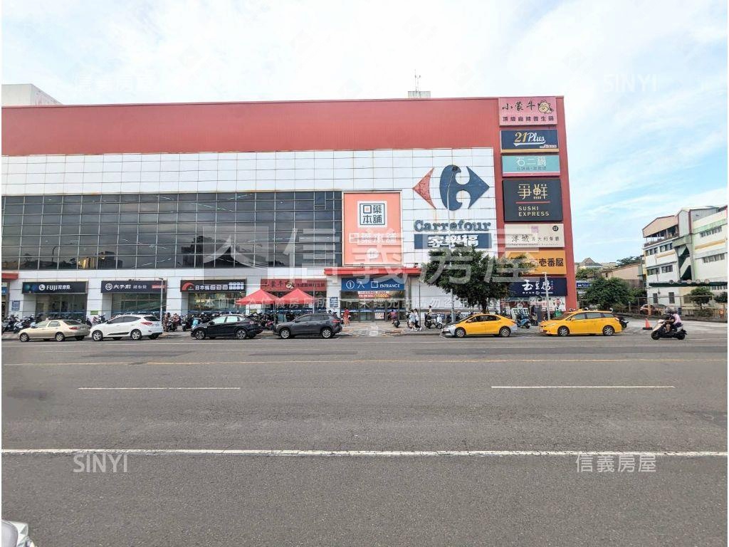 高大特區大地坪鑽石級店面房屋室內格局與周邊環境