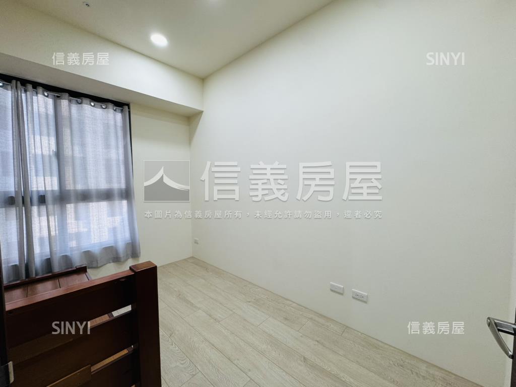 世界首席外棟高樓裝潢美邸房屋室內格局與周邊環境