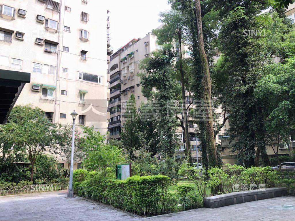 台大華廈高樓美景房屋室內格局與周邊環境