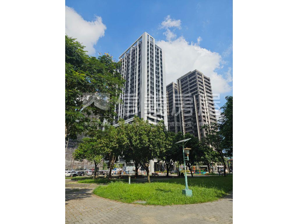 上上寀·高樓美景精寀人生房屋室內格局與周邊環境
