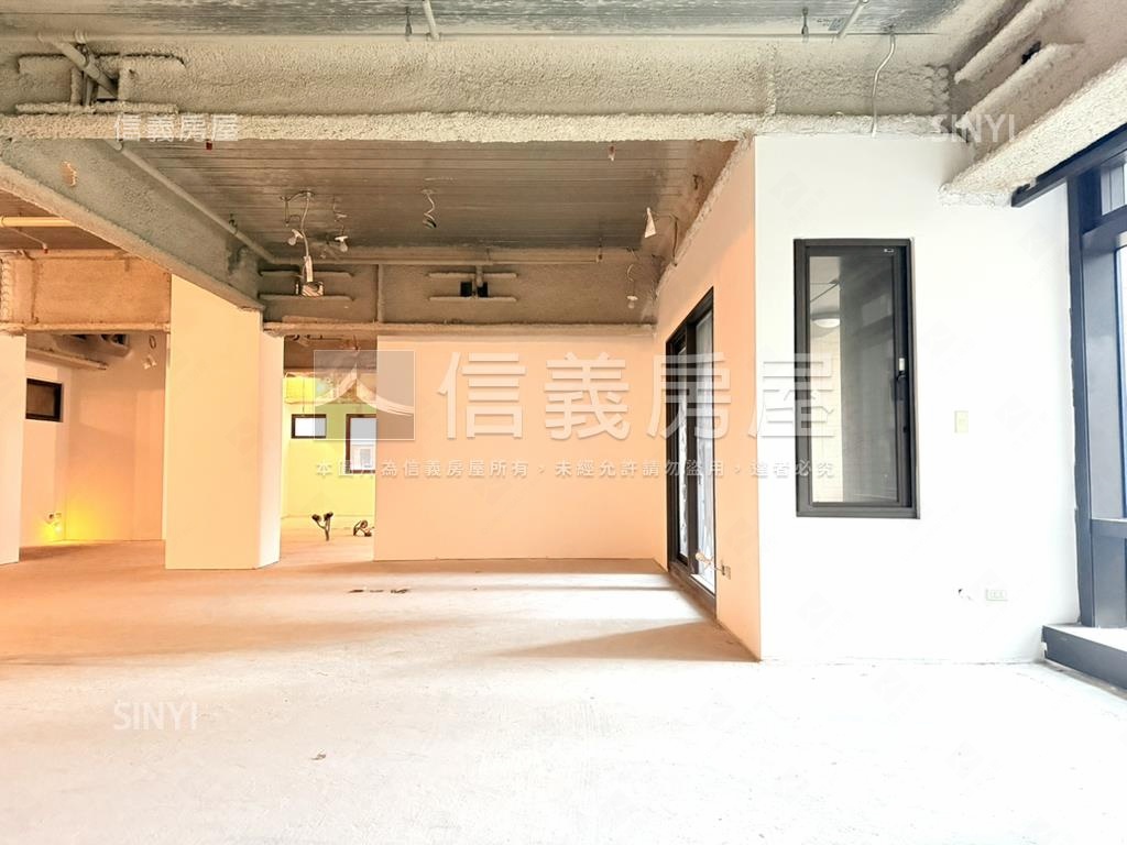 橋峰‧鋼骨巨匠豪邸房屋室內格局與周邊環境