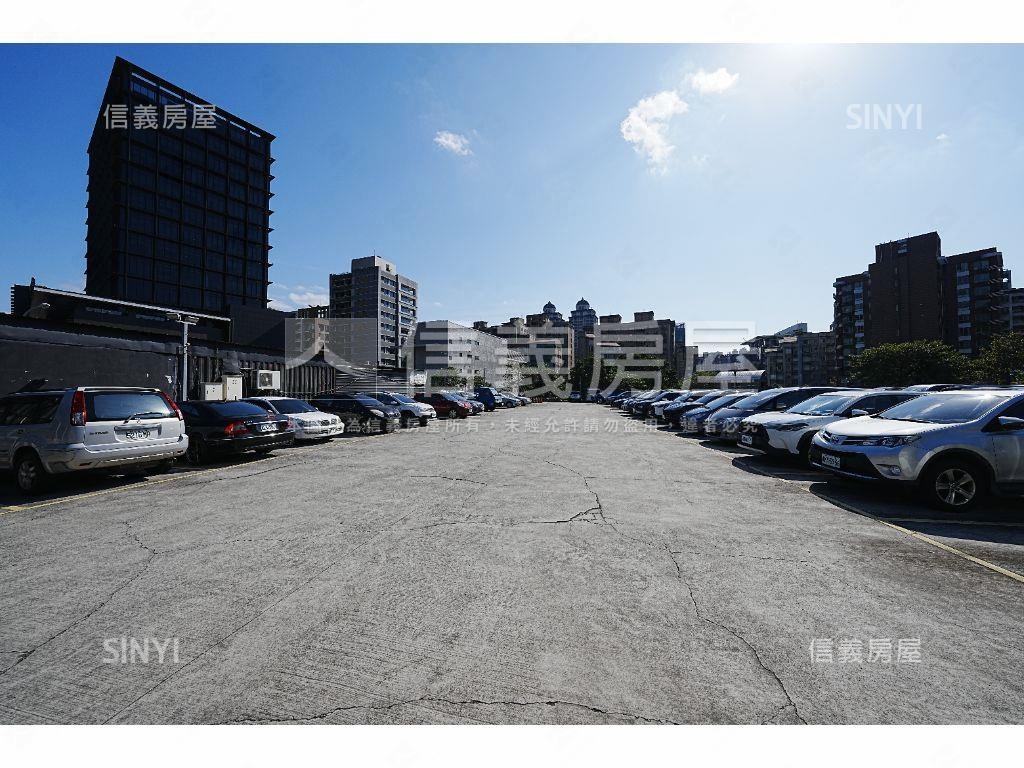 大直劍南站４００坪商業地房屋室內格局與周邊環境